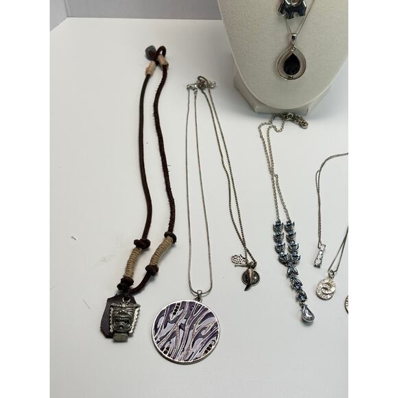 Silvertone Necklace LOT.  Most are marked .925. - Picture 3 of 4
